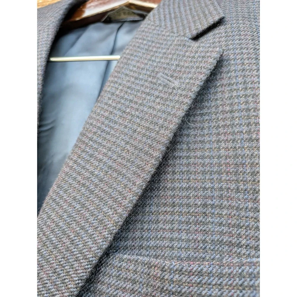 Jos A Bank Mens 42S Classic Houndstooth Plaid Check 100% Wool Blazer Sport Coat